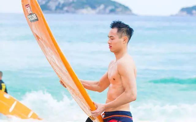 收付近千亿创历史最高