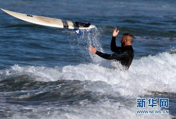 男朋友我们在家单独时候 和我们去外面态度不一样正常吗？游戏画面